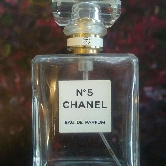 Meet your Posher, Collette - Picture 2 of 6